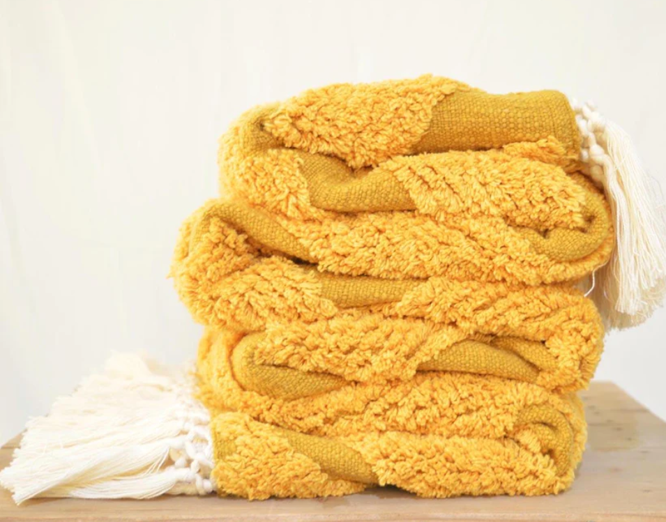 MUSTARD YELLOW Cotton tufted Throw blanket, diamond pattern tufting, couch throw, picnic blanket, 100% cotton, 44X55 inches