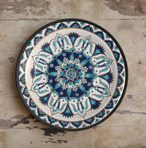 Exquisitely hand painted 'Balkan 04' Wall Plate
