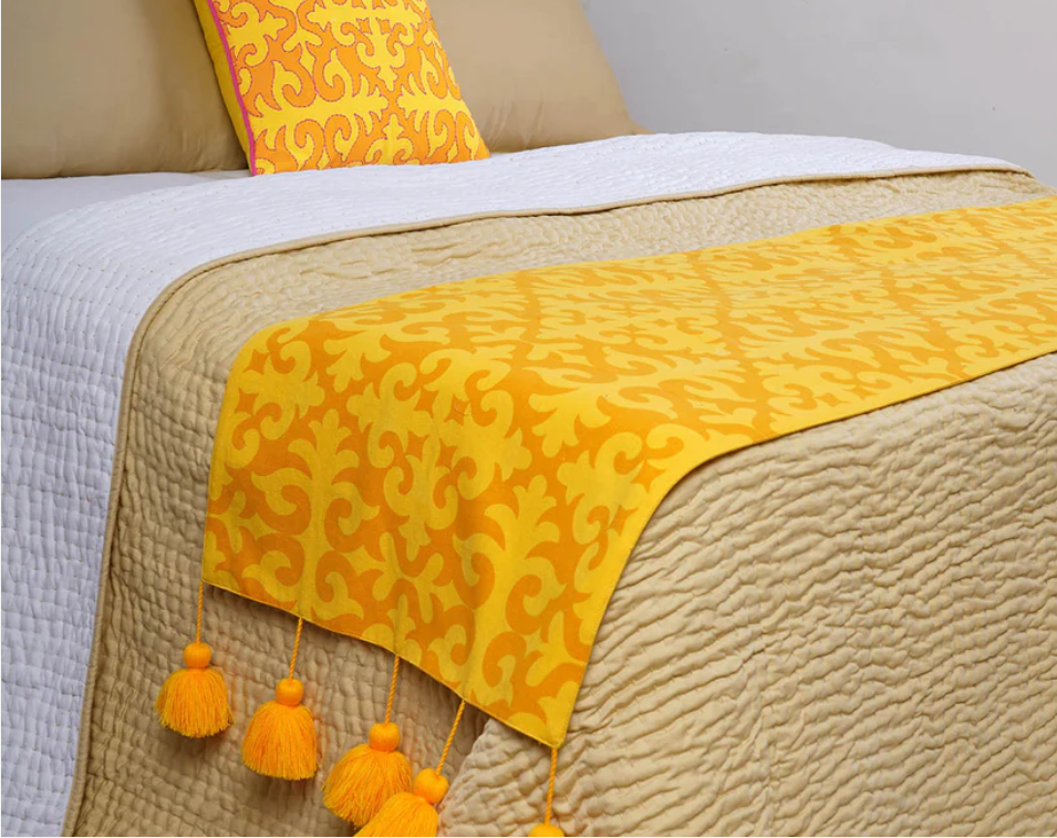 Yellow printed cotton Bed runner set - King / Queen / Twin Size Bed Runner with coordinated Decorative Throw Pillow Cover