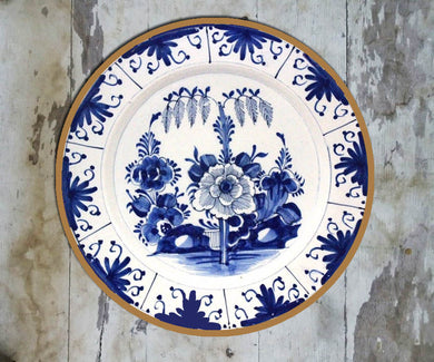 Exquisitely Hand Painted Fine Bone China Dutch Wall Plate-002