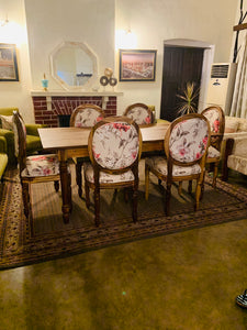 Six seated dining set far away view