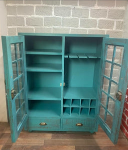 Handcrafted solid mango wood vintage storage cabinet with 8 bottle holder and plenty of internal space to place your glasses and bottels