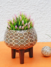 Load image into Gallery viewer, Earthy Jaipur Print Table Planter with Wooden Tripod Stand