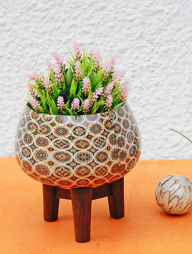 Earthy Jaipur Print Table Planter with Wooden Tripod Stand
