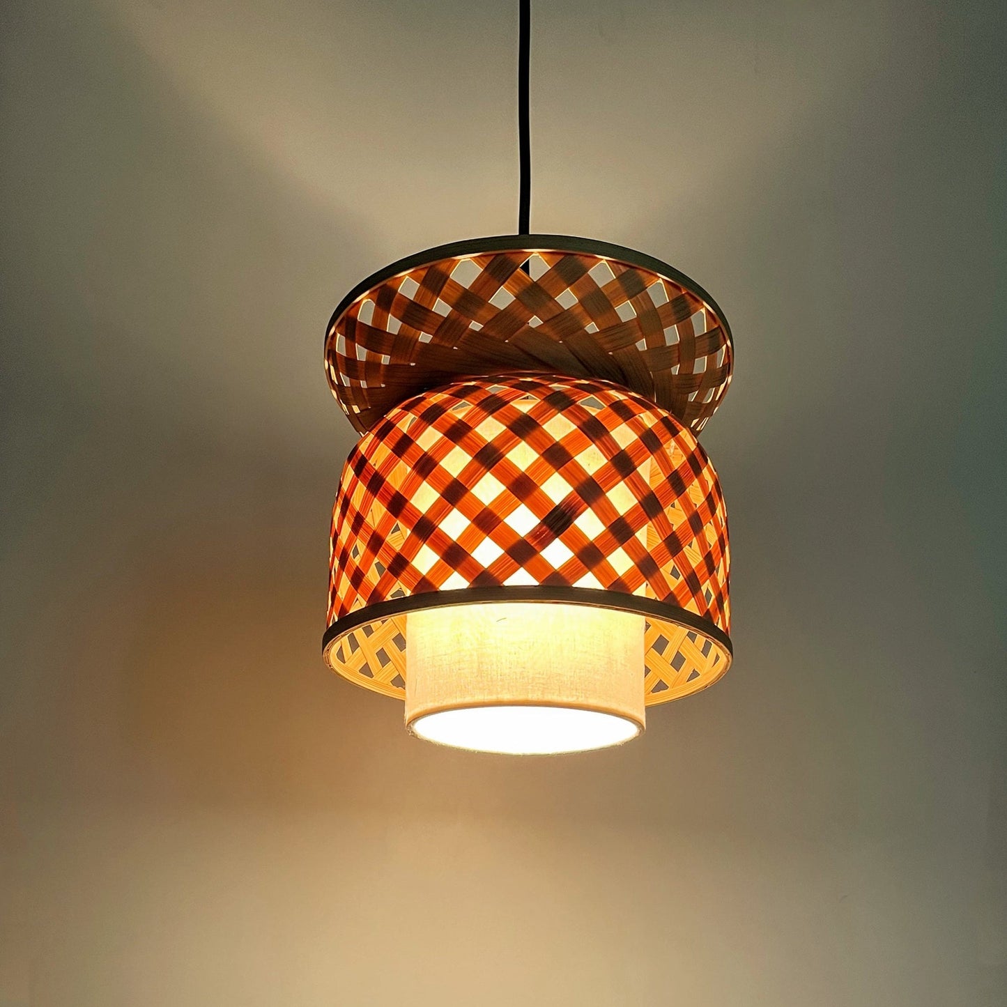 Lotus Pendant Lamp 20cm/8in Dia