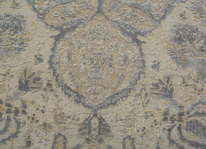 Free Verse By Kavi - Medium Ivory/Ivory Hand Knotted Rug