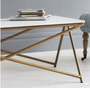 Marbi Coffee Table White close up