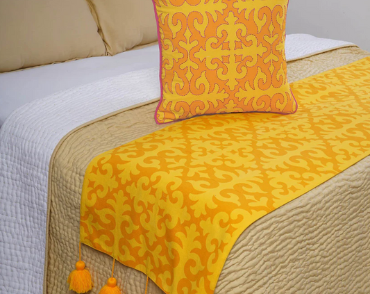 Yellow printed cotton Bed runner set - King / Queen / Twin Size Bed Runner with coordinated Decorative Throw Pillow Cover