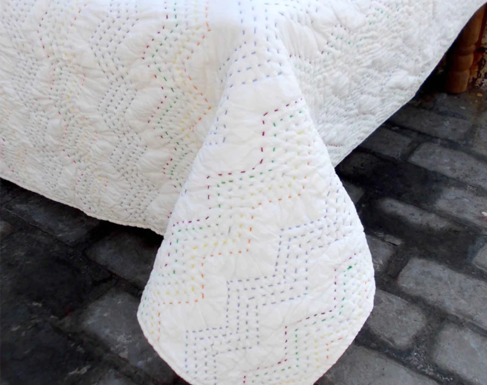 Kantha Bedspread - White color with chevron pattern quilting