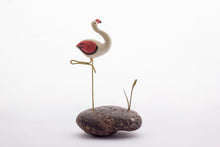 Load image into Gallery viewer, Pebble Decor – Flamingo (Resting)