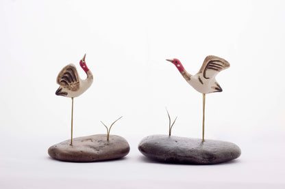 Pebble Decor – Sarus Cranes