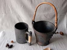Load image into Gallery viewer, Longpi Black Pottery Ice Bucket Large