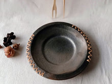 Load image into Gallery viewer, Longpi Black Pottery Serving Platter Round