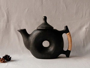Longpi Black Pottery "Chakra" Teapot Plain