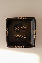 Load image into Gallery viewer, Longpi Black Pottery Wall Plate