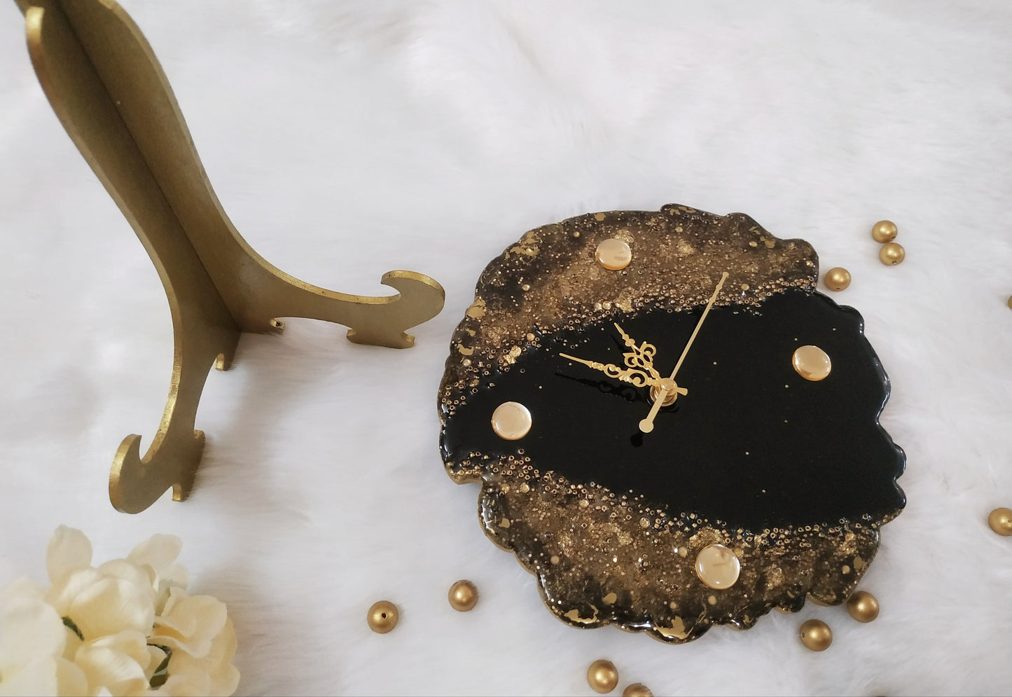 Black And Gold Abstract Resin Art Table Clock