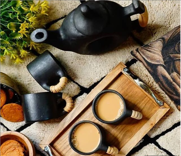 Longpi Black Pottery Tea-Set